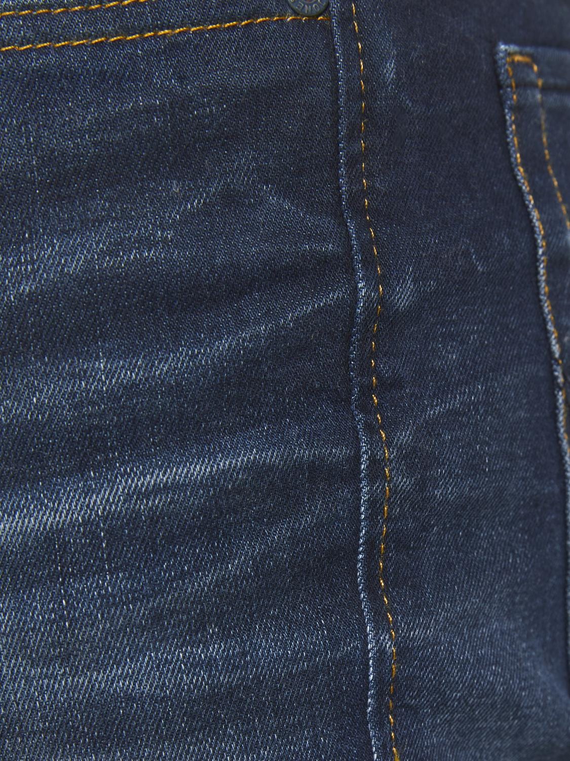 model_shot-detail